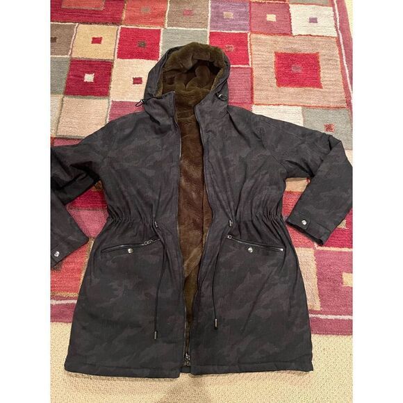DL1961 Phoebe Camo & Faux-Fur Reversible Jacket Size Large - Picture 11 of 16